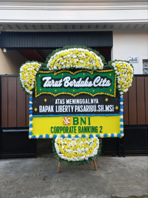 Papan Bunga Duka di Pandaan